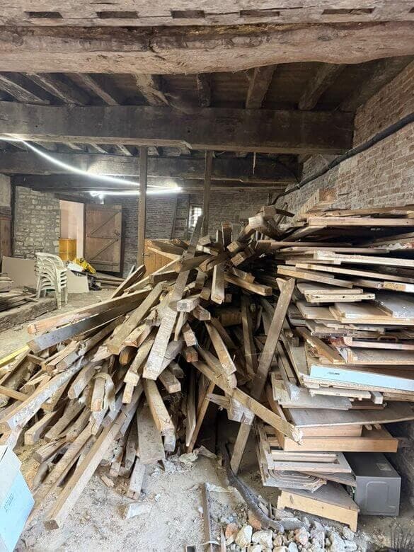 Location de benne à Gisors (27) pour travaux extérieurs